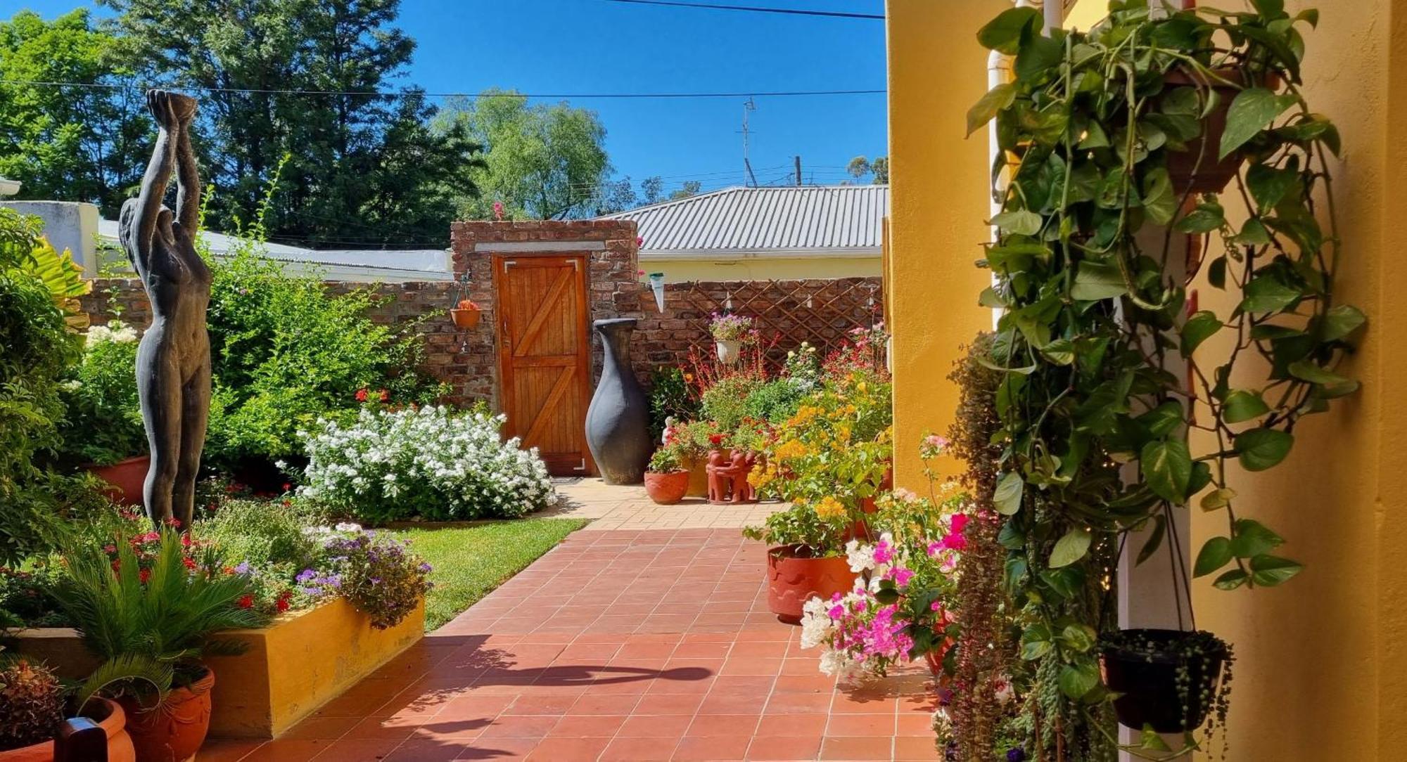 Beau & I Bed & Breakfast Graaff-Reinet Екстериор снимка