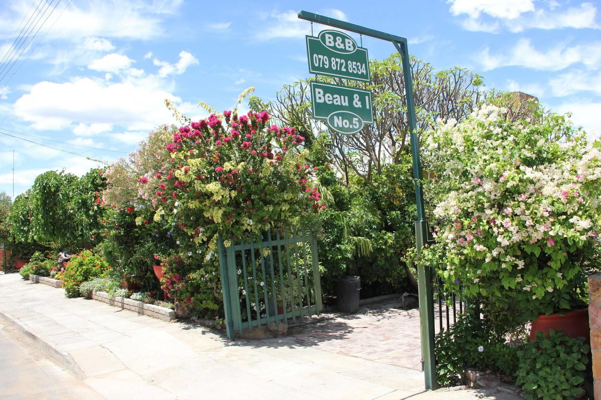 Beau & I Bed & Breakfast Graaff-Reinet Екстериор снимка